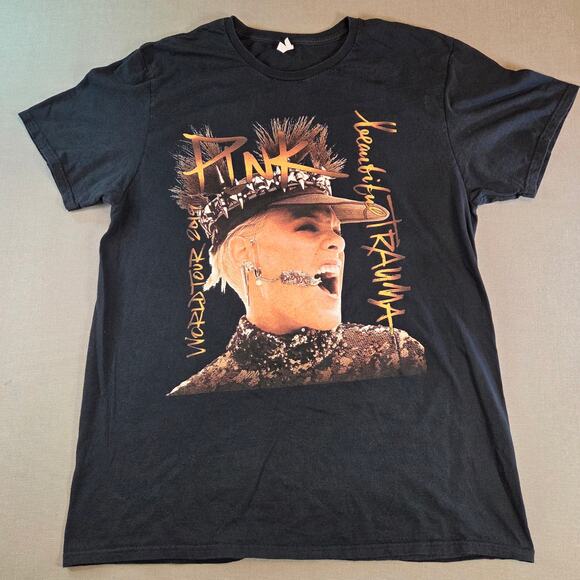 Pink Beautiful Trauma World Tour 2019 Concert Tee Shirt Band T-Shirt L - Picture 1 of 9